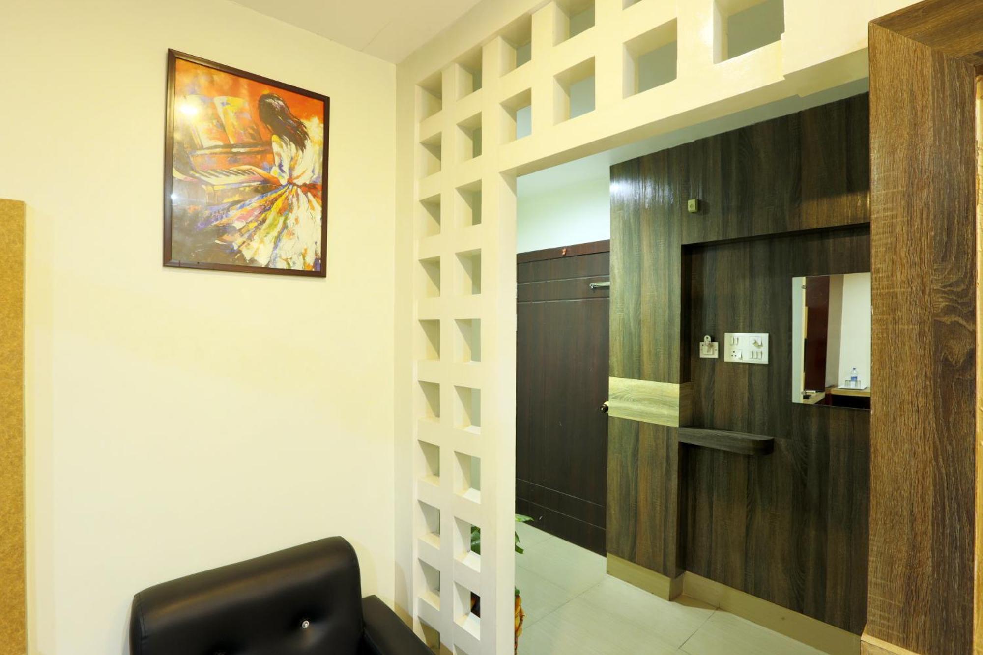 Hotel Dream City Гувахати Экстерьер фото